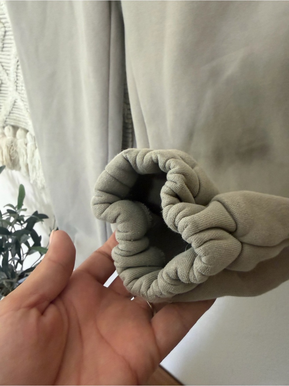 COMFRT Women's Casual Sweatpants - Picture 3 of 7